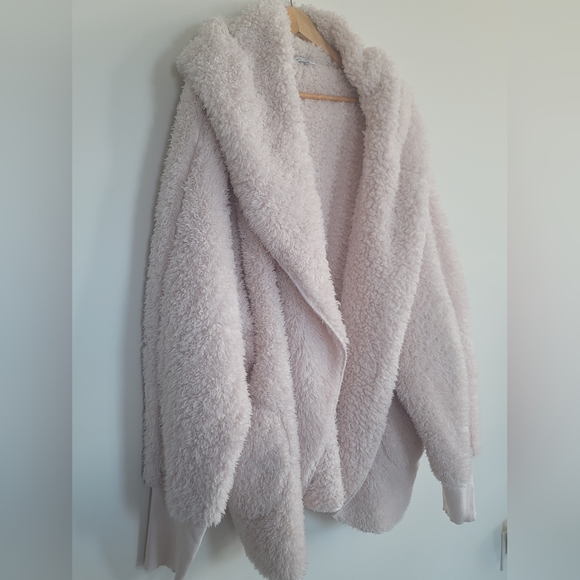 Faux Sherpa Plus Size Jacket - Picture 4 of 14